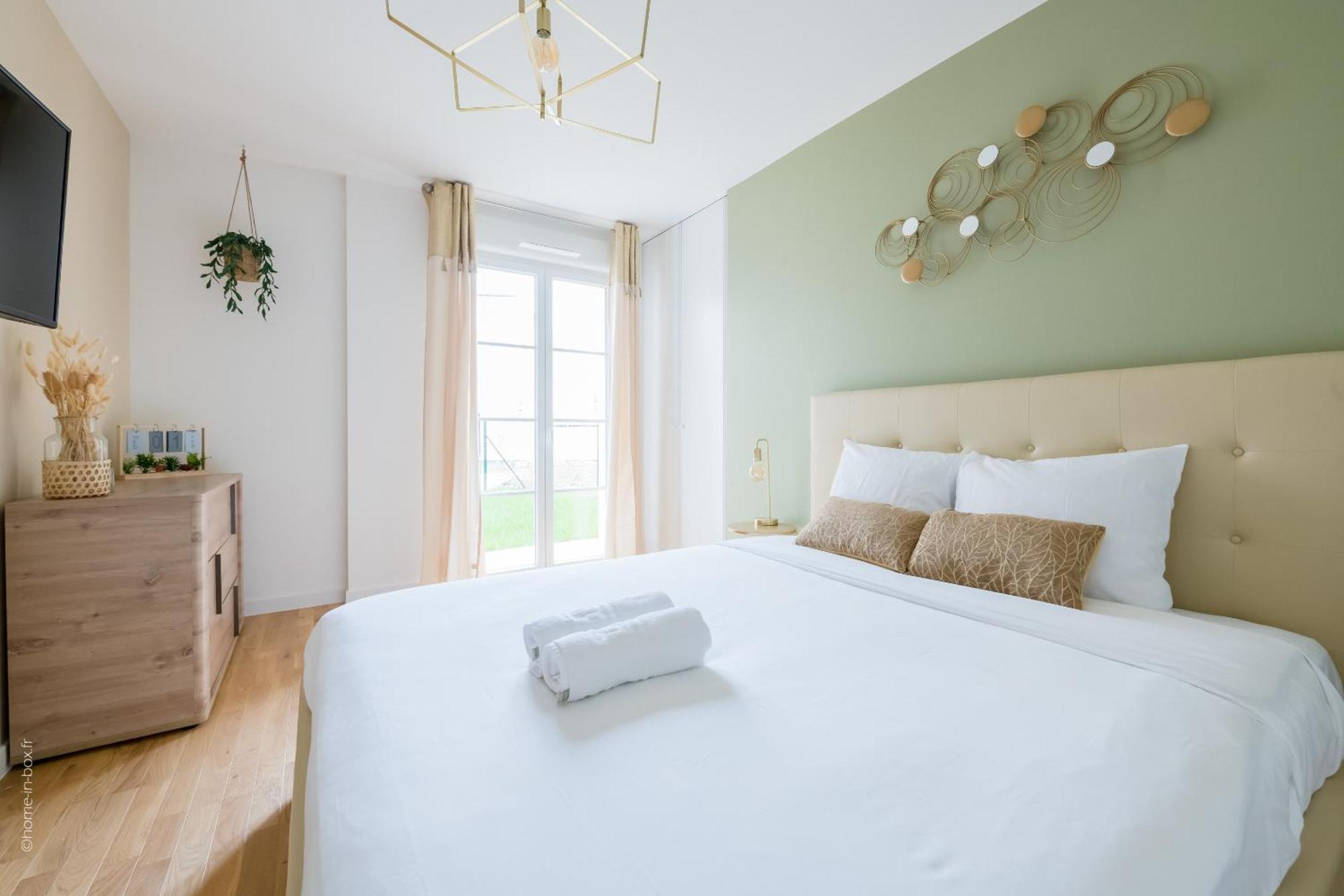 Columbus Garden By Plaza Apartment เซร์ริส ภายนอก รูปภาพ